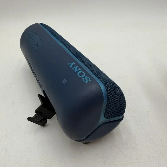 Sony SRS-XB22 Wireless Portable Speaker Extra Bass Waterproof Blue With Aux - Picture 6 of 6